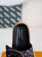 LOUIS VUITTON x MURAKAMI Leather Flip Flops - Image 6