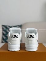 LOUIS VUITTON TRAINER SNEAKERS - Image 3