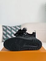 LOUIS VUITTON RUNNER TATIC SNEAKERS - Image 11