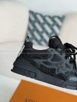 LOUIS VUITTON RUNNER TATIC SNEAKERS - Image 9