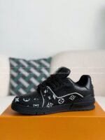 LOUIS VUITTON TRAINER SNEAKERS - Image 12