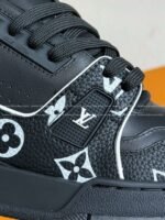 LOUIS VUITTON TRAINER SNEAKERS - Image 5