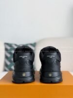 LOUIS VUITTON 2025 Autumn And WinterSeries Classic Leather Casual Shoes - Image 3