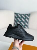 LOUIS VUITTON 2025 Autumn And WinterSeries Classic Leather Casual Shoes - Image 12