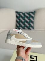 Givenchy x Nike Dunk Casual Sneaker - Image 8