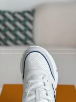 LOUIS VUITTON 2025 Autumn And WinterSeries Classic Leather Casual Shoes - Image 10