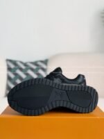 LOUIS VUITTON RUN AWAY CASUAL SHOES - Image 10