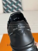 LOUIS VUITTON RUN AWAY CASUAL SHOES - Image 4