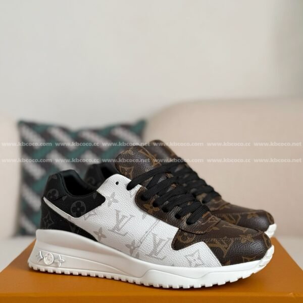 LOUIS VUITTON RUN AWAY CASUAL SHOES