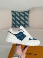 LOUIS VUITTON RUN AWAY CASUAL SHOES - Image 9