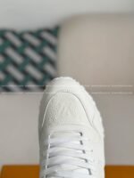 LOUIS VUITTON RUN AWAY CASUAL SHOES - Image 9