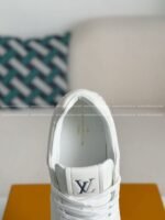 LOUIS VUITTON RUN AWAY CASUAL SHOES - Image 8