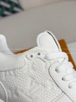 LOUIS VUITTON RUN AWAY CASUAL SHOES - Image 6