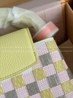 Louis Vuitton NEW Capucines BBHandbag M24809， size:21*14*8cm - Image 11