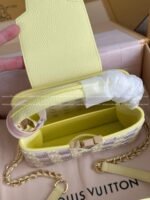 Louis Vuitton NEW Capucines BBHandbag M24809， size:21*14*8cm - Image 6