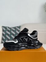 LOUIS VUITTON CASUAL SPORTS SHOES - Image 10