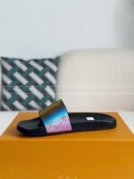 LOUIS VUITTON SLIPPERS - Image 10