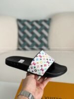 LOUIS VUITTON SLIPPERS - Image 8