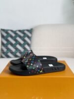 LOUIS VUITTON SLIPPERS - Image 3