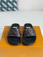LOUIS VUITTON SLIPPERS - Image 4