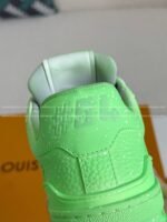 LOUIS VUITTON TRAINER SNEAKERS - Image 4