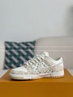 LOUIS VUITTON x Nike Dunk Casual Sneakers - Image 12