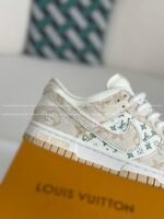 LOUIS VUITTON x Nike Dunk Casual Sneakers - Image 9