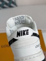 LOUIS VUITTON x Nike Dunk Casual Sneakers - Image 4