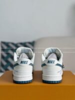 LOUIS VUITTON x Nike Dunk Casual Sneakers - Image 3
