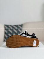 Loewe Ballet Runner 2.0 Leather Casual Shoes - Image 8