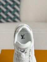 LOUIS VUITTON RUNNER TATIC CASUAL SHOES - Image 6