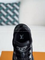 LOUIS VUITTON RUNNER TATIC CASUAL SHOES - Image 8