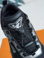 LOUIS VUITTON RUNNER TATIC CASUAL SHOES - Image 10