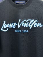 Louis Vuitton 2025 Spring/Summer New Round Neck T-Shirt - Image 6