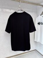 LV 2025 Spring/Summer new short-sleeved round neck T-shirt - Image 3