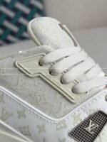 LOUIS VUITTON TRAINER SNEAKERS - Image 5