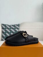 LOUIS VUITTON SANDALS - Image 2