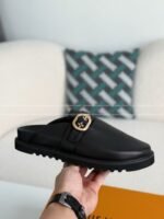 LOUIS VUITTON SANDALS - Image 7