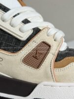 LOUIS VUITTON TRAINER SNEAKERS - Image 5