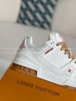 LOUIS VUITTON TRAINER SNEAKERS - Image 8