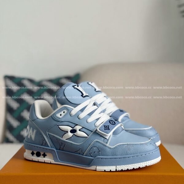 LOUIS VUITTON TRAINER SNEAKERS