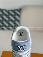 LOUIS VUITTON TRAINER SNEAKERS - Image 9