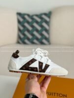 LOUIS VUITTON SNEAKERINA - Image 9