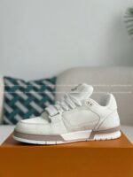 LOUIS VUITTON TRAINER SNEAKERS - Image 13
