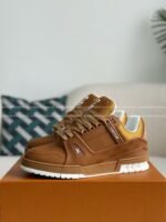 LOUIS VUITTON TRAINER SNEAKERS - Image 2