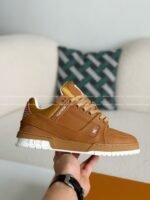 LOUIS VUITTON TRAINER SNEAKERS - Image 9