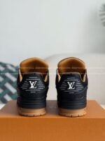 LOUIS VUITTON TRAINER SNEAKERS - Image 3