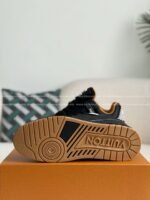 LOUIS VUITTON TRAINER SNEAKERS - Image 11