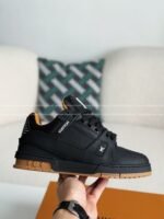 LOUIS VUITTON TRAINER SNEAKERS - Image 10