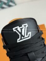 LOUIS VUITTON TRAINER SNEAKERS - Image 6